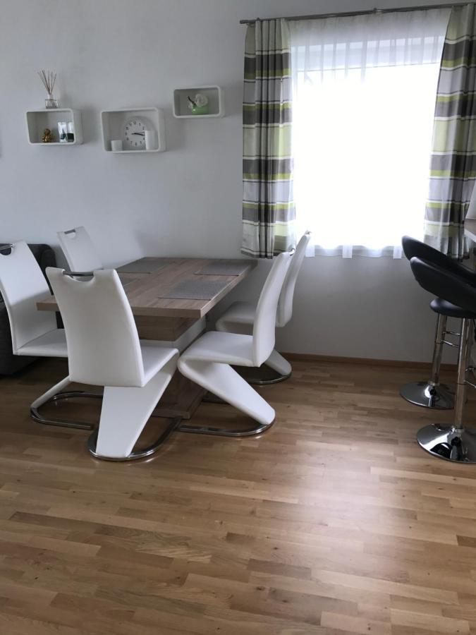 Ferienwohnung Anja Aich  Pokoj fotografie